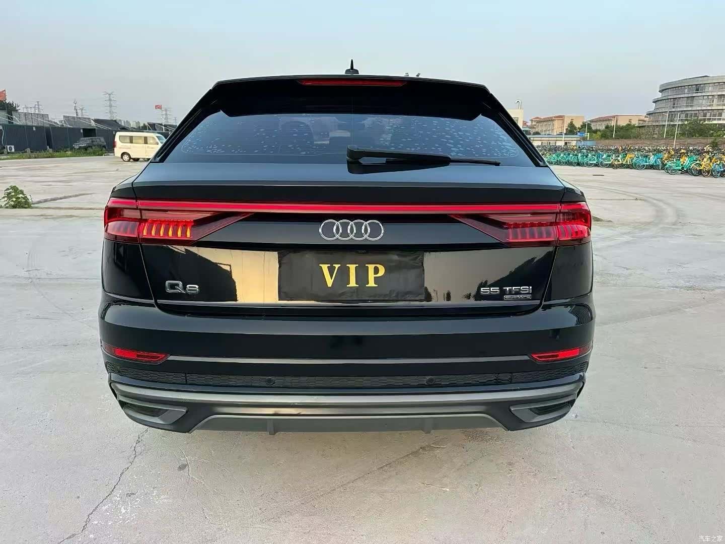 Audi Q8, 2020 8