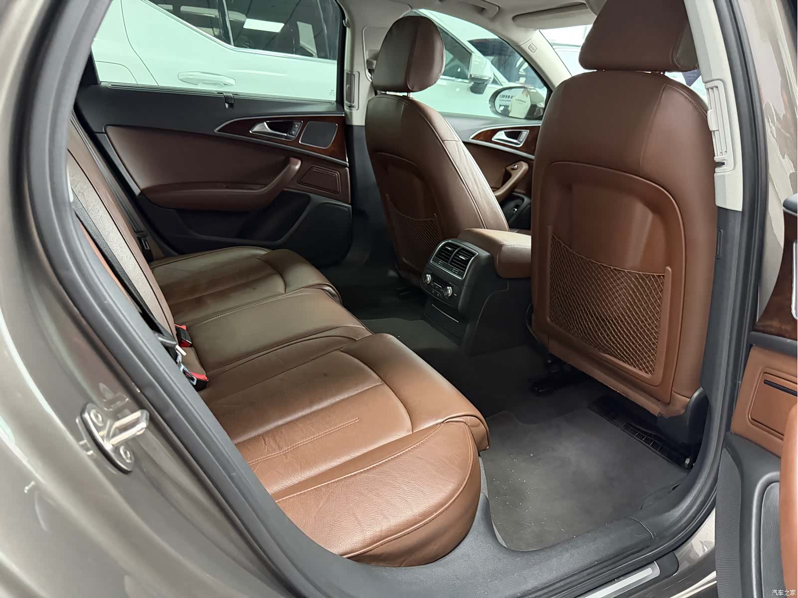 Audi A6L, 2016 6
