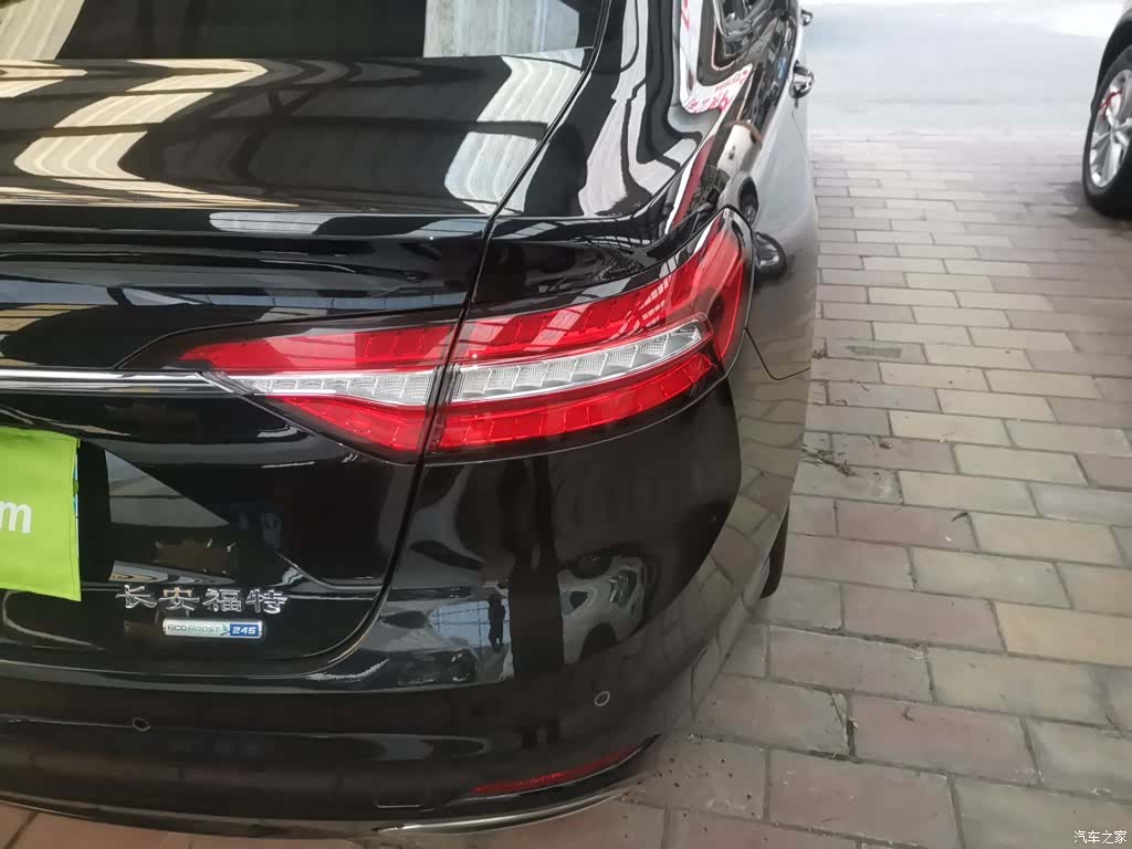 Ford Taurus, 2021 8
