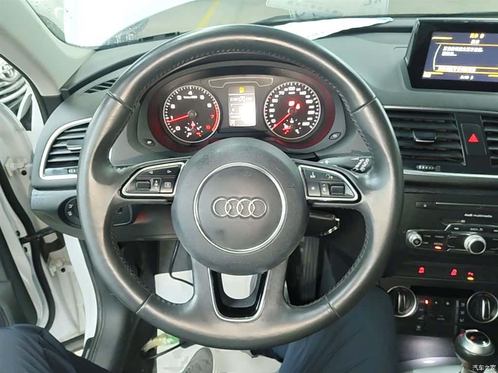Audi Q3, 2019 11