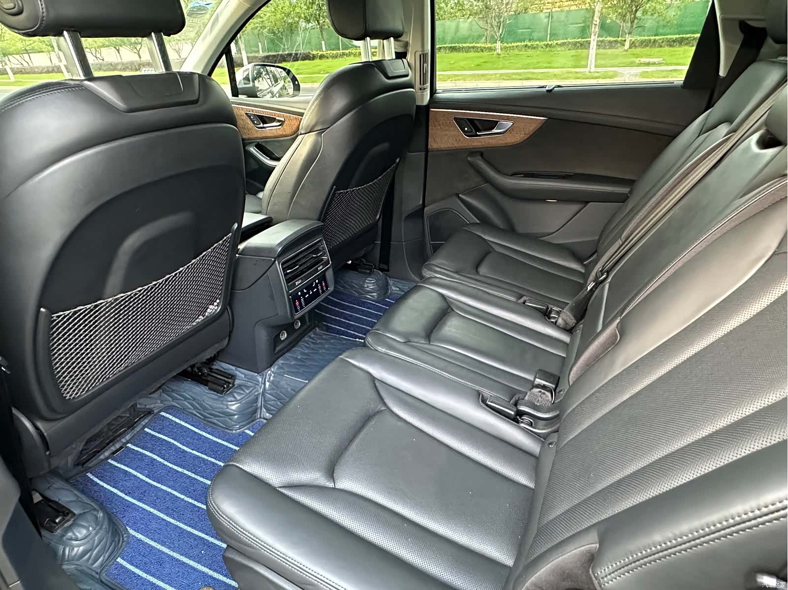 Audi Q7, 2021 8