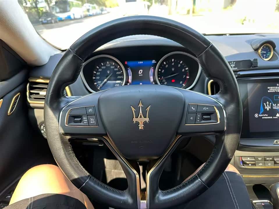 Maserati Ghibli