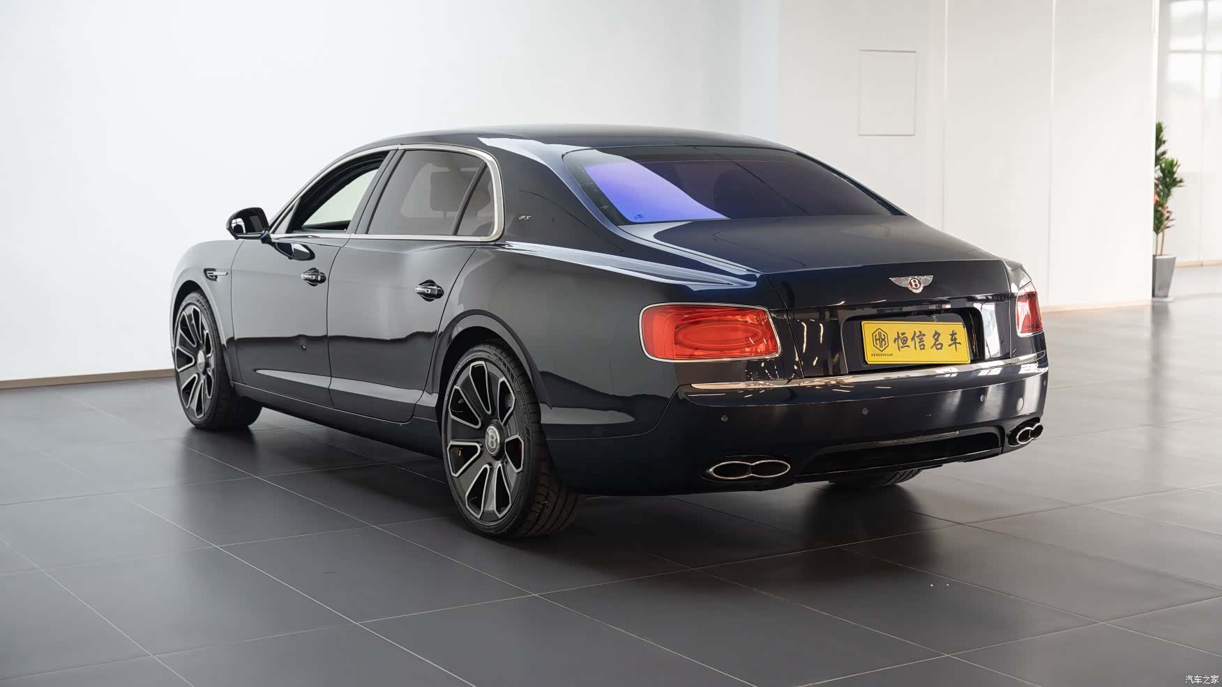 Bentley Flying Spur, 2017 все фото