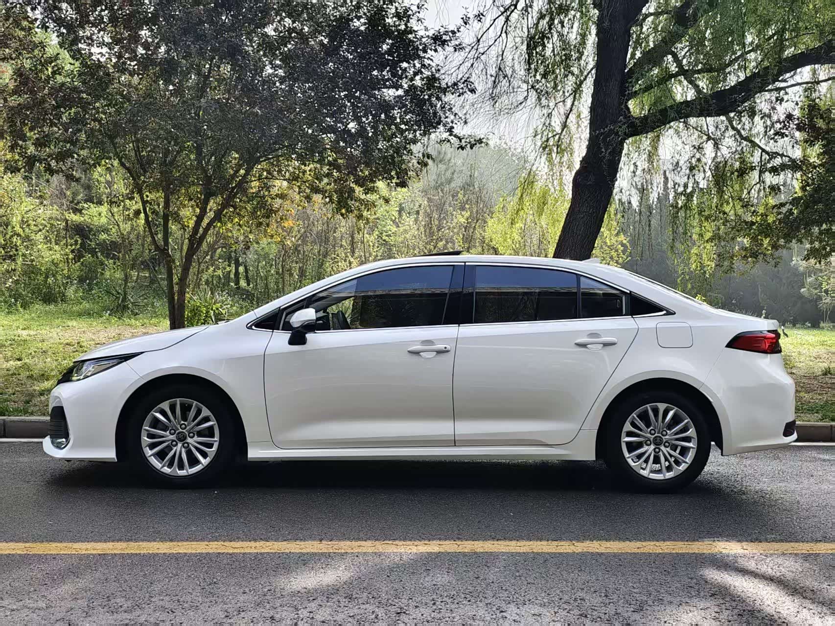 Toyota Allion, 2023 3