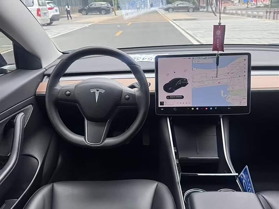Tesla Model 3 Tesla Model 3