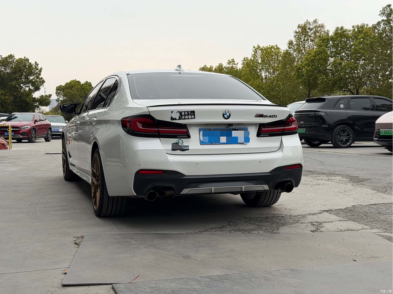 BMW 5 Series, 2023 14