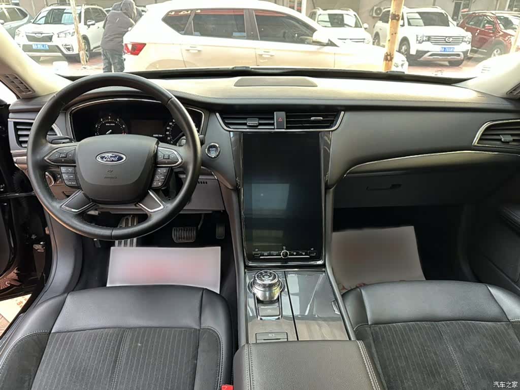 Ford Taurus, 2021 7