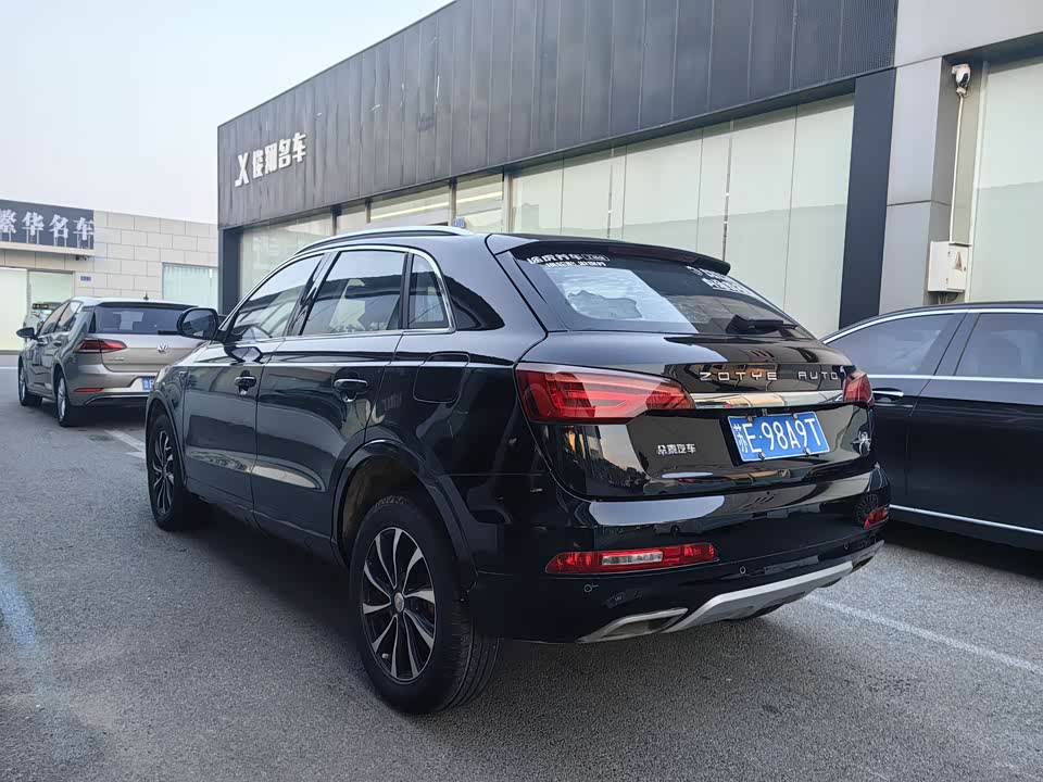 Zotye SR7