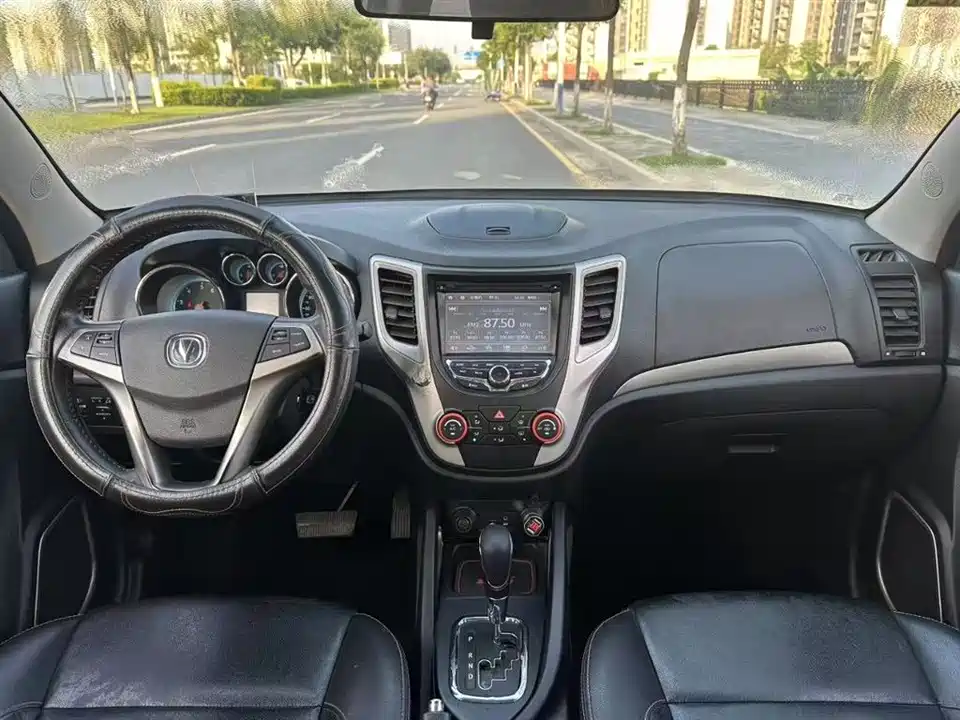 Changan CS35