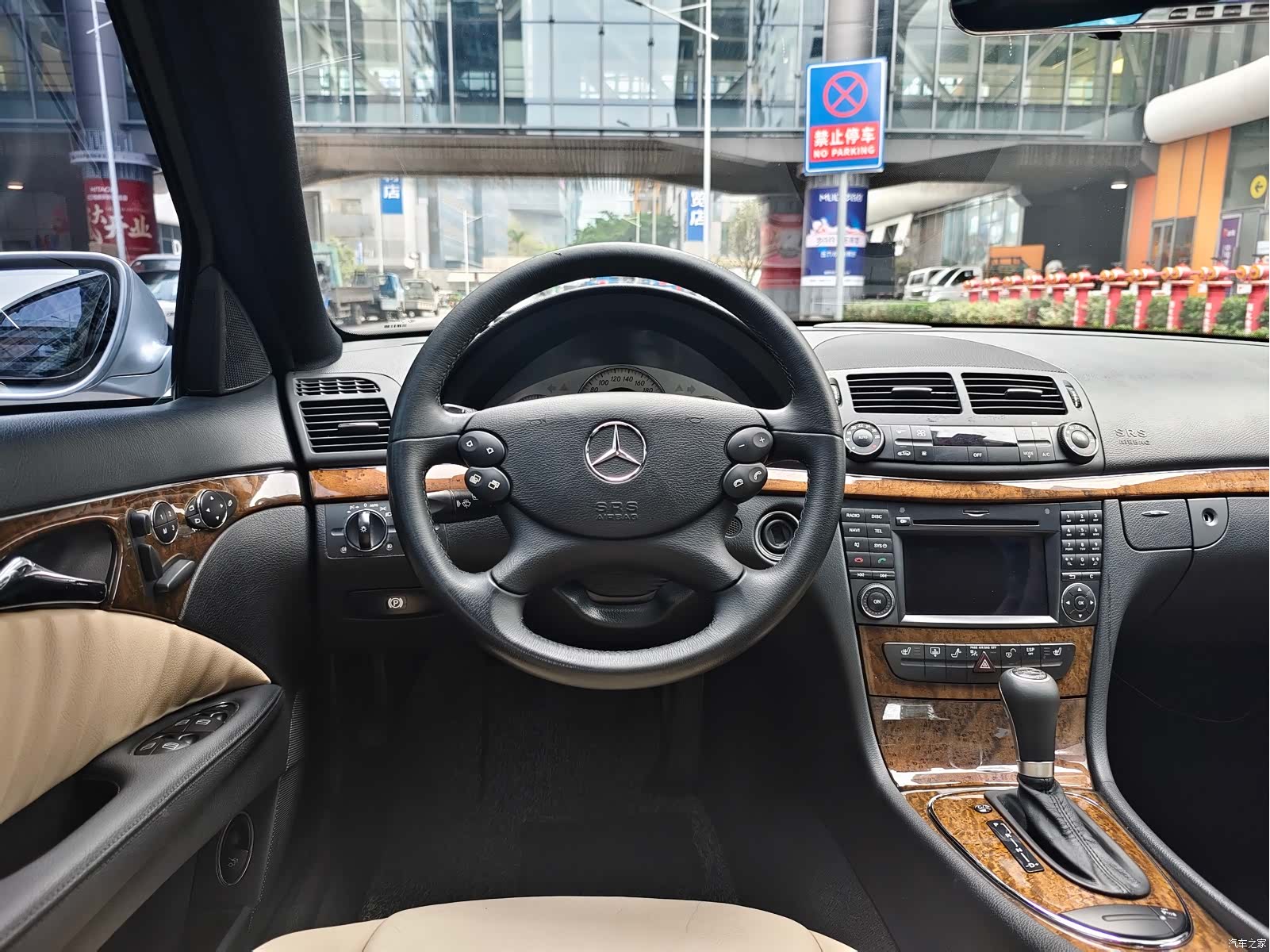 Mercedes-Benz E-Class, 2009 13