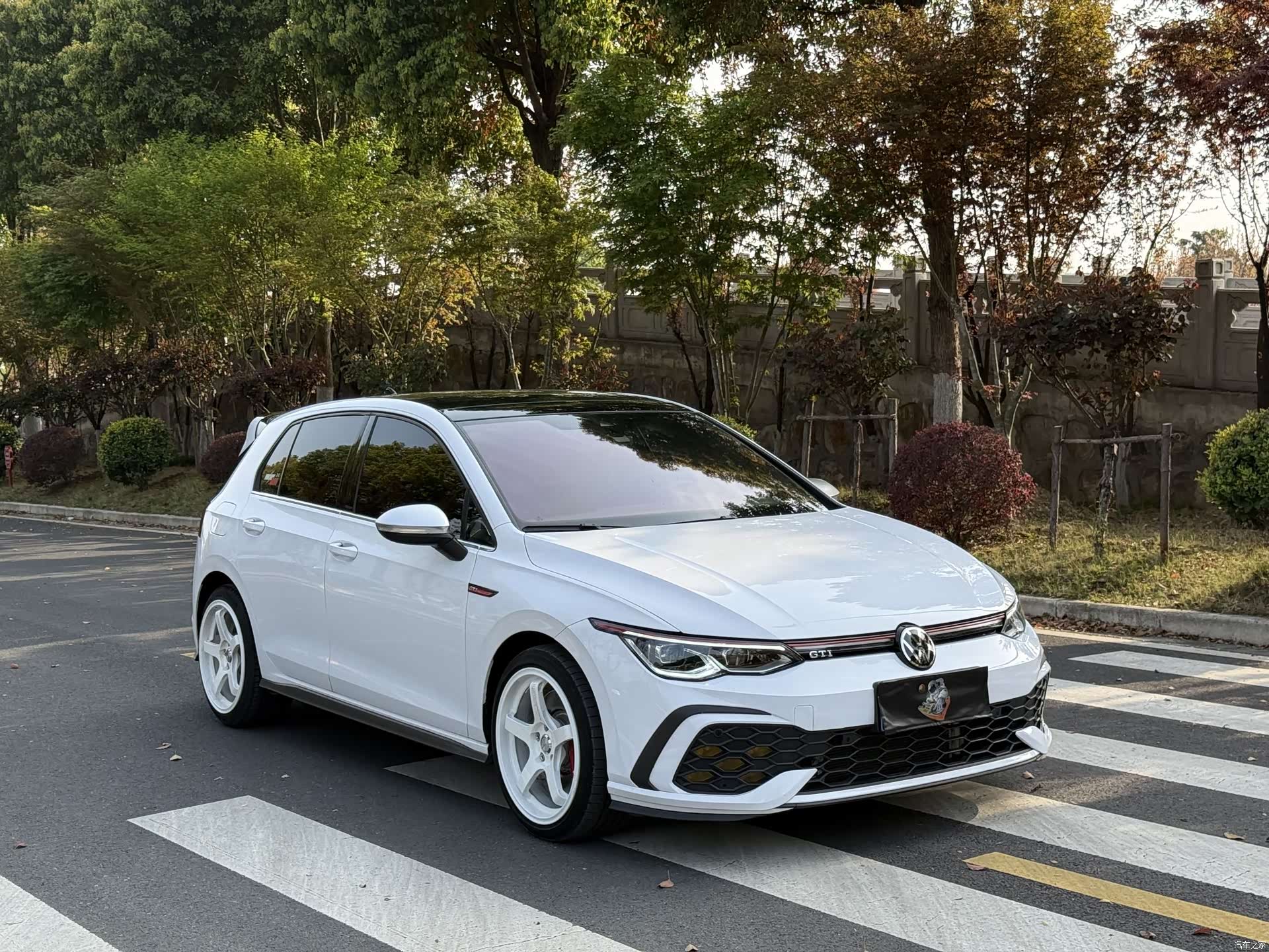 Volkswagen Golf, 2023 3