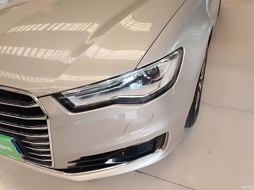 Audi A6L, 2016 24