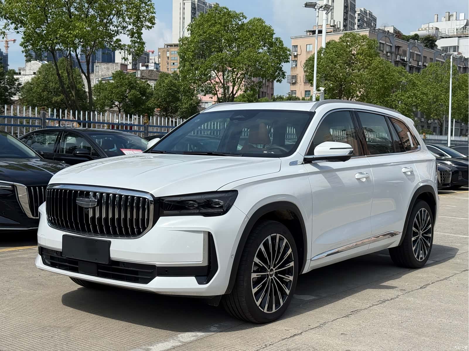 Geely Xingyue L