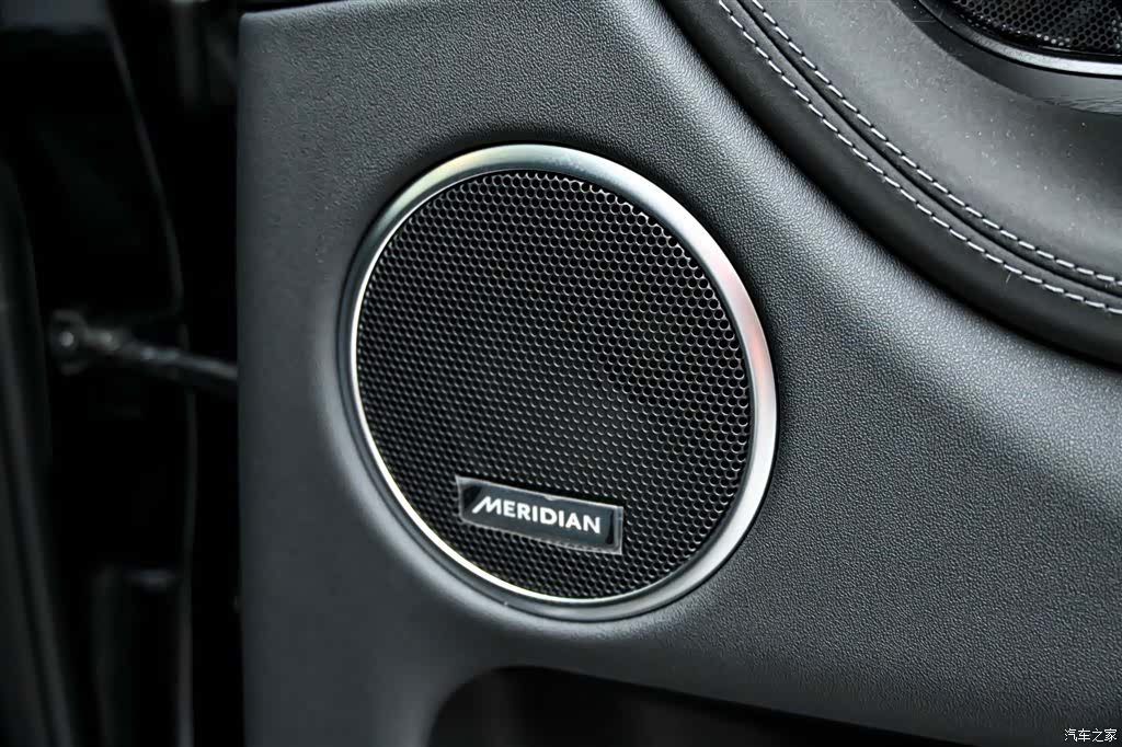 Land Rover Discovery, 2025 27