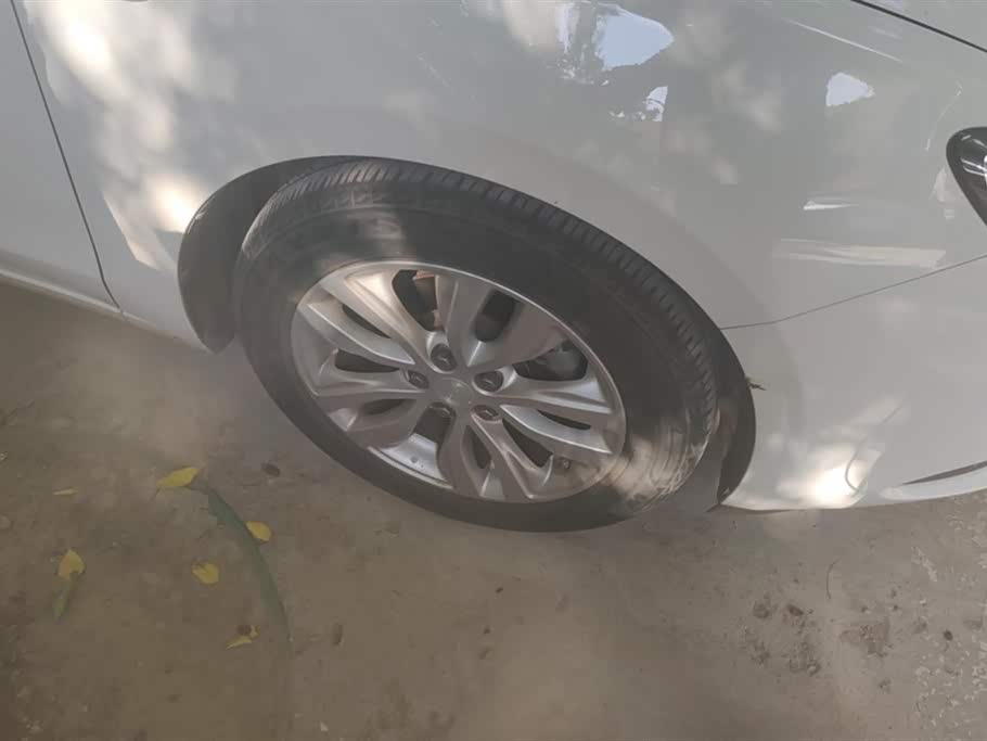 Buick Yinglang