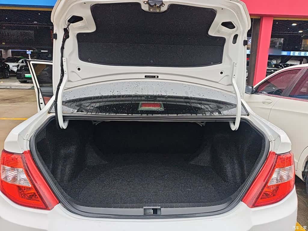 BYD F3, 2018 15
