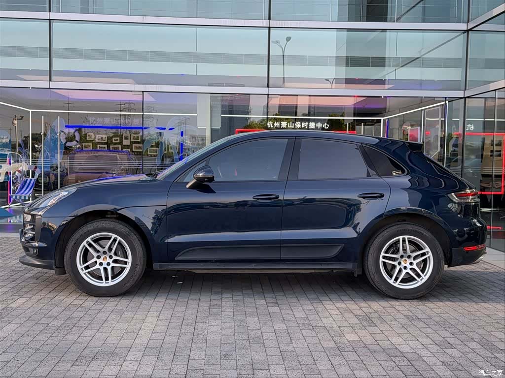 Porsche Macan, 2020 3