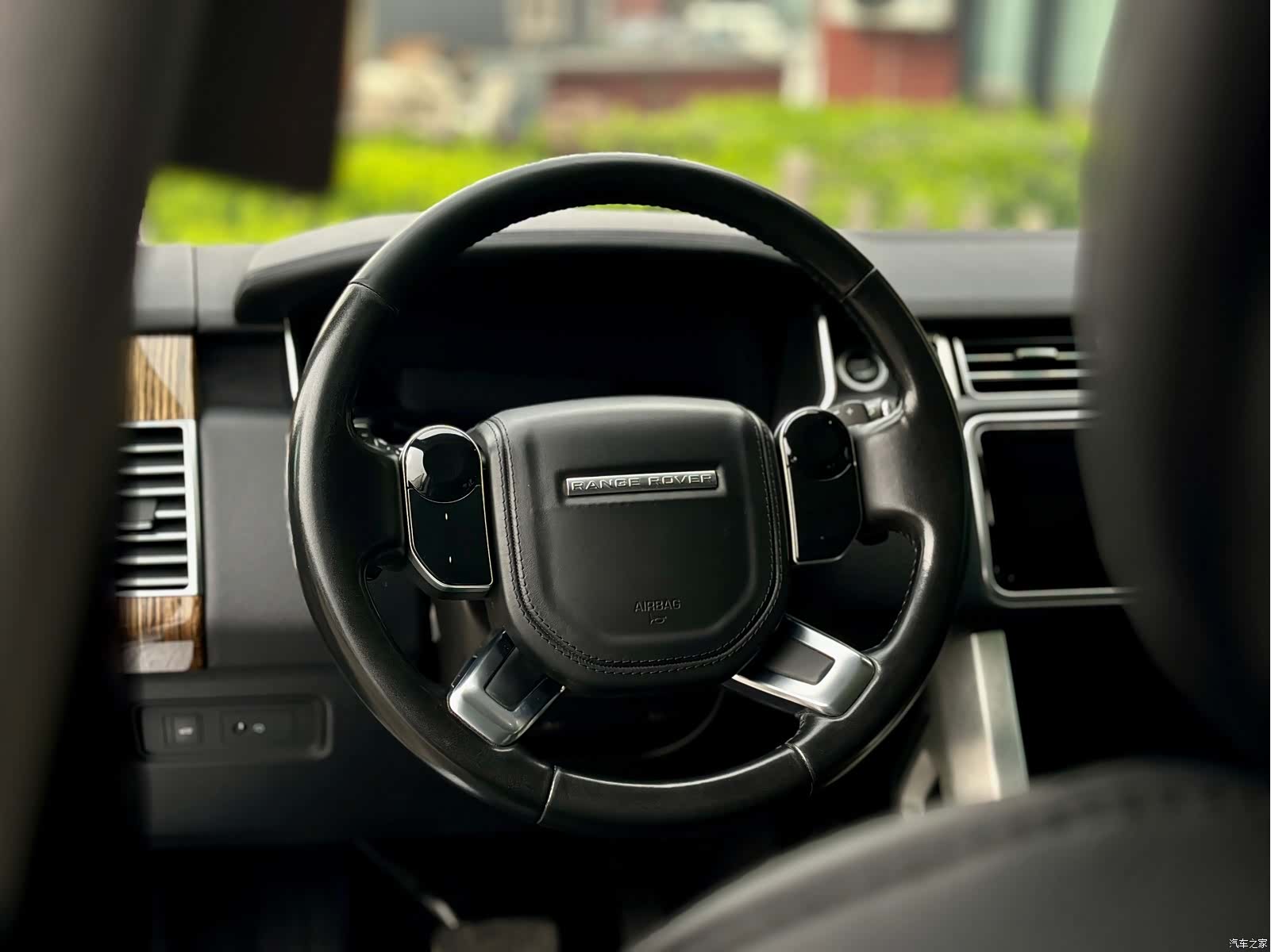 Land Rover Range Rover, 2019 14