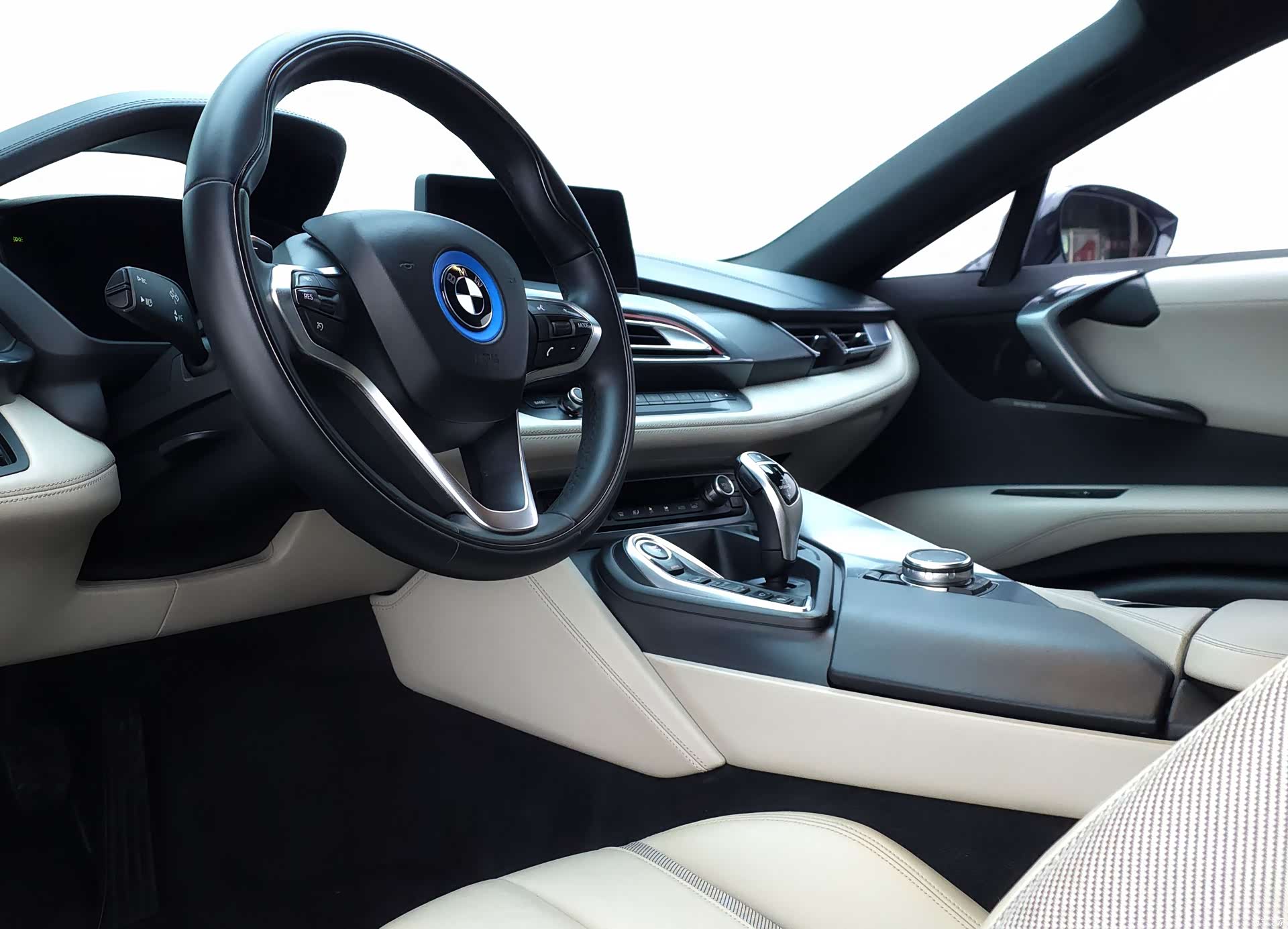 BMW i8, 2017 46