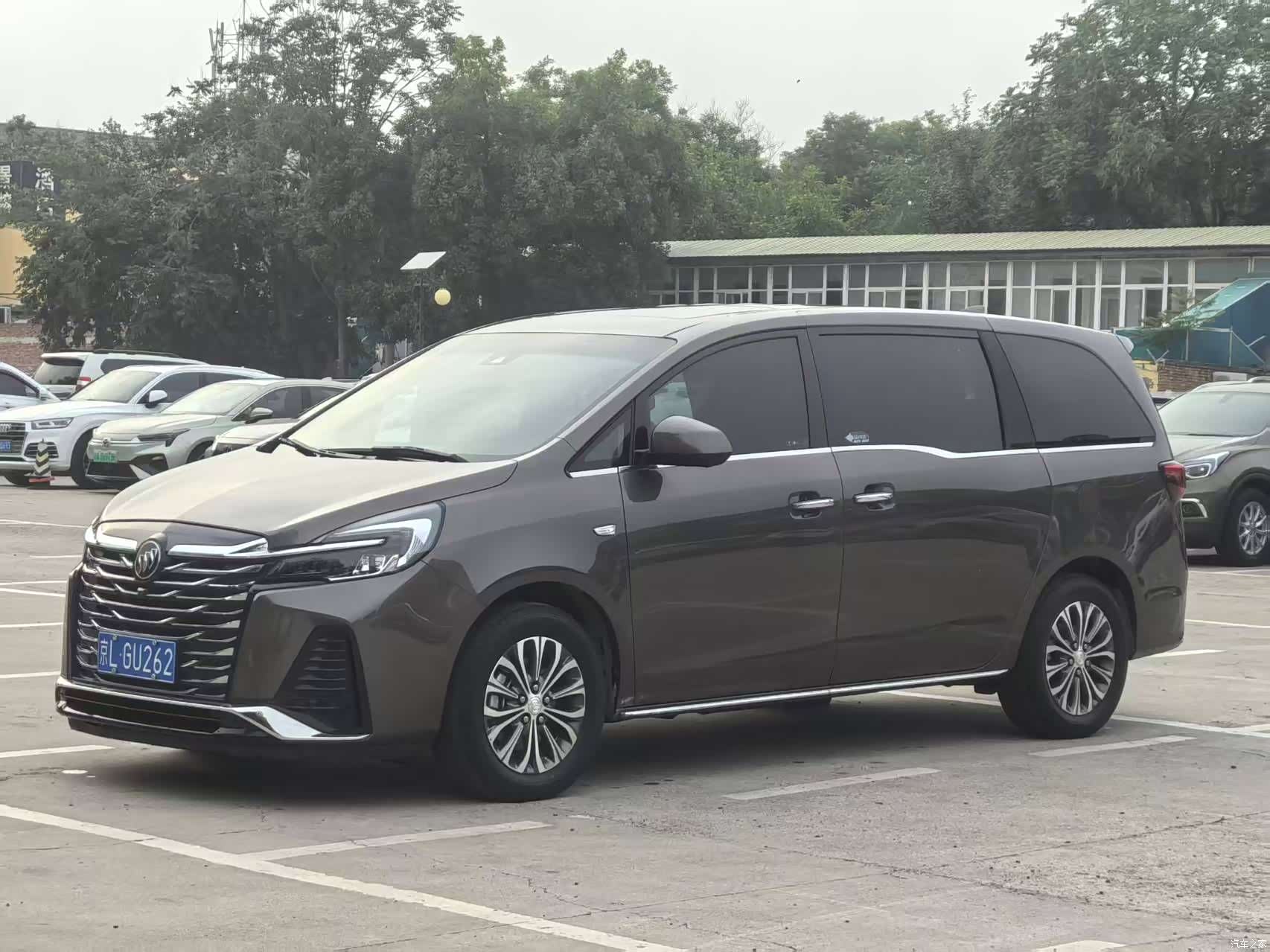 Buick GL8