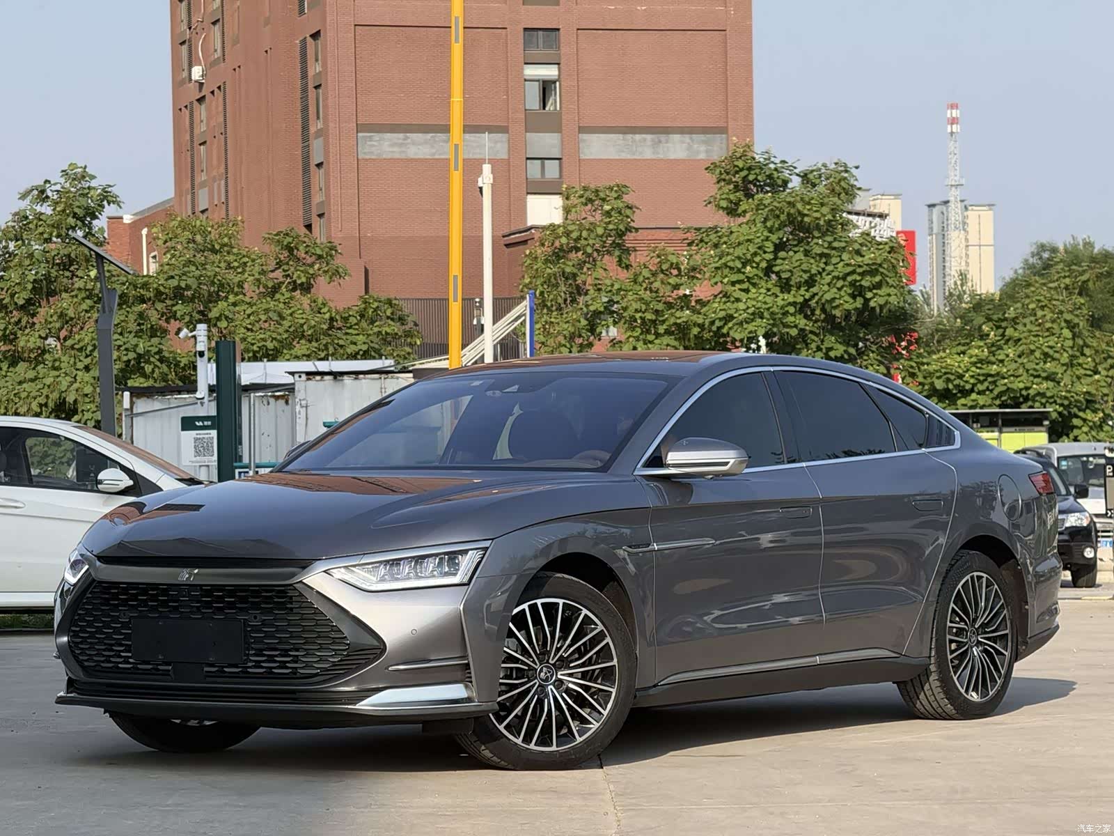 BYD Han