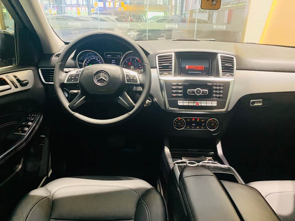 Mercedes-Benz M class Mercedes-Benz M class