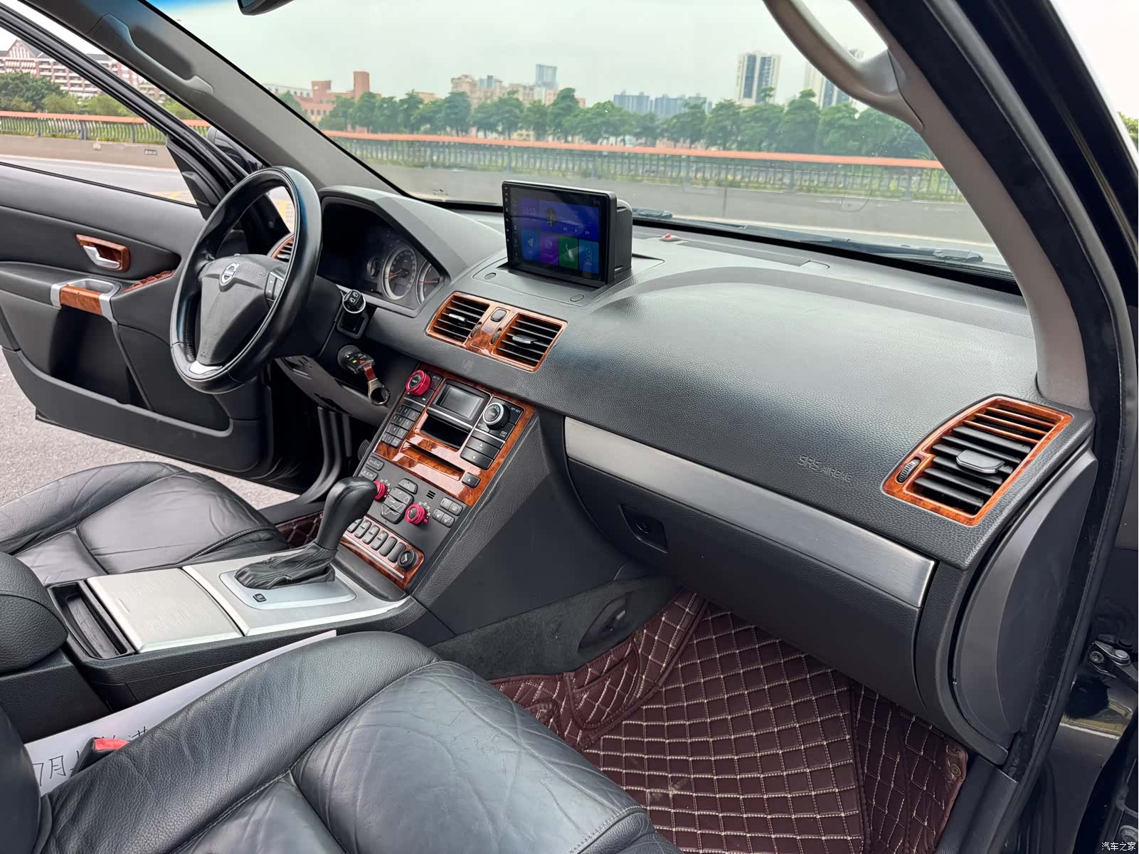 Volvo XC90, 2014 11