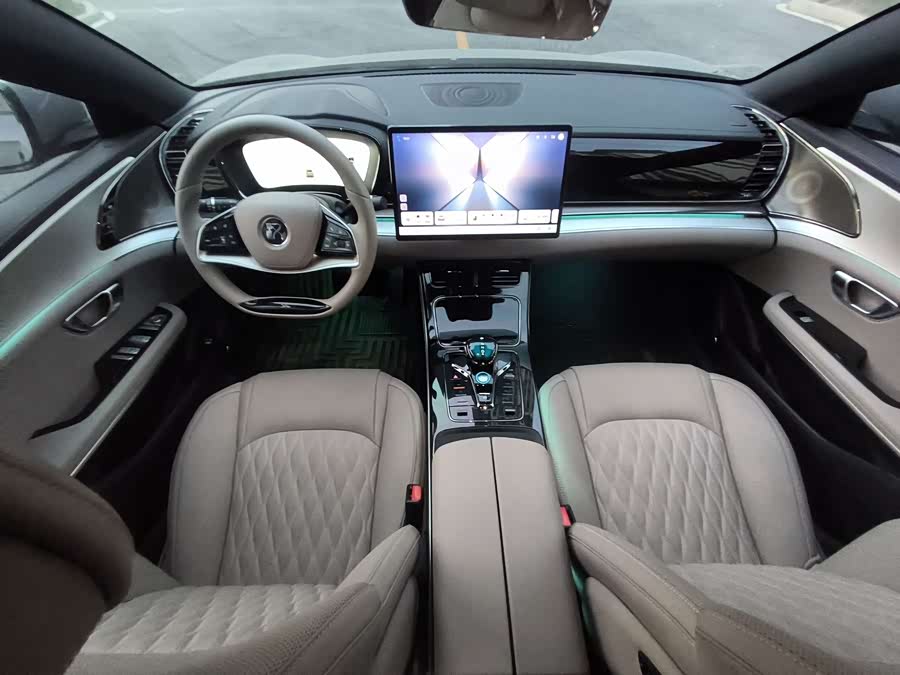 BYD Han 2024, фото 9