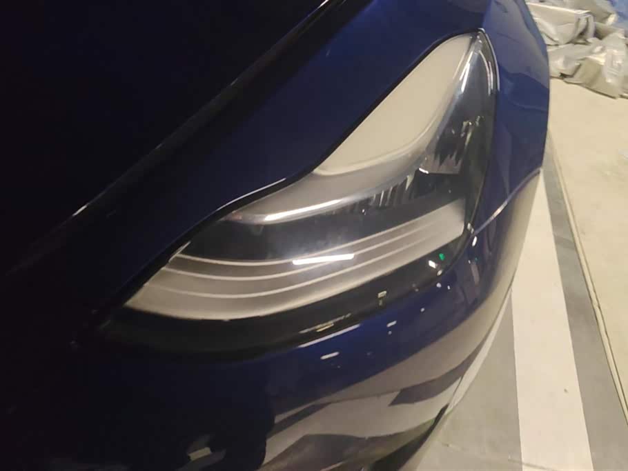 Tesla Model 3 Tesla Model 3