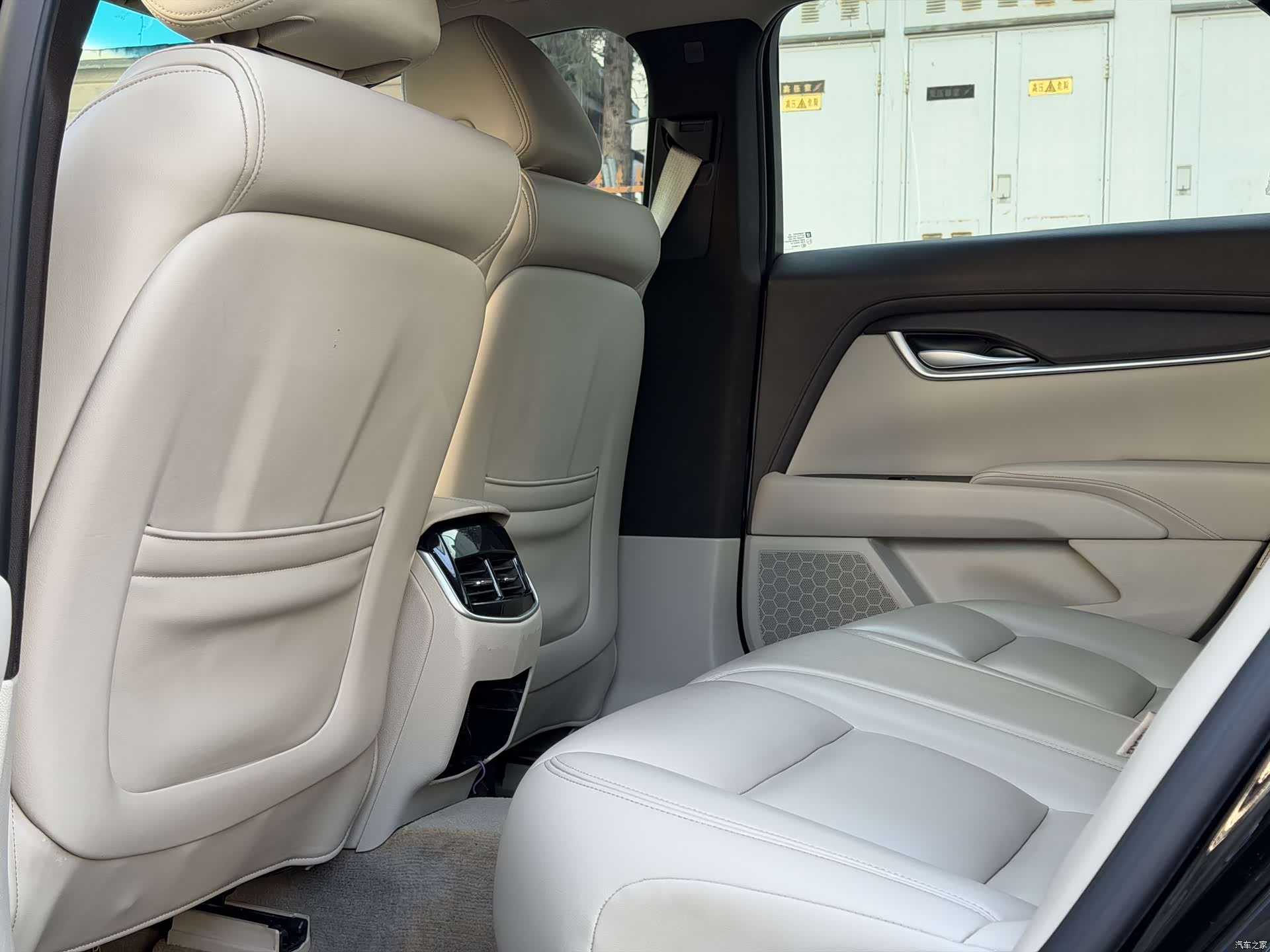Cadillac XTS, 2017 21