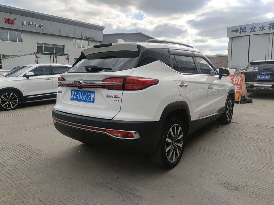 JAC Ruifeng S4