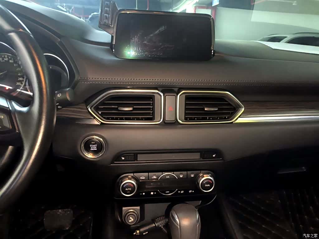 Mazda CX-5, 2019 13