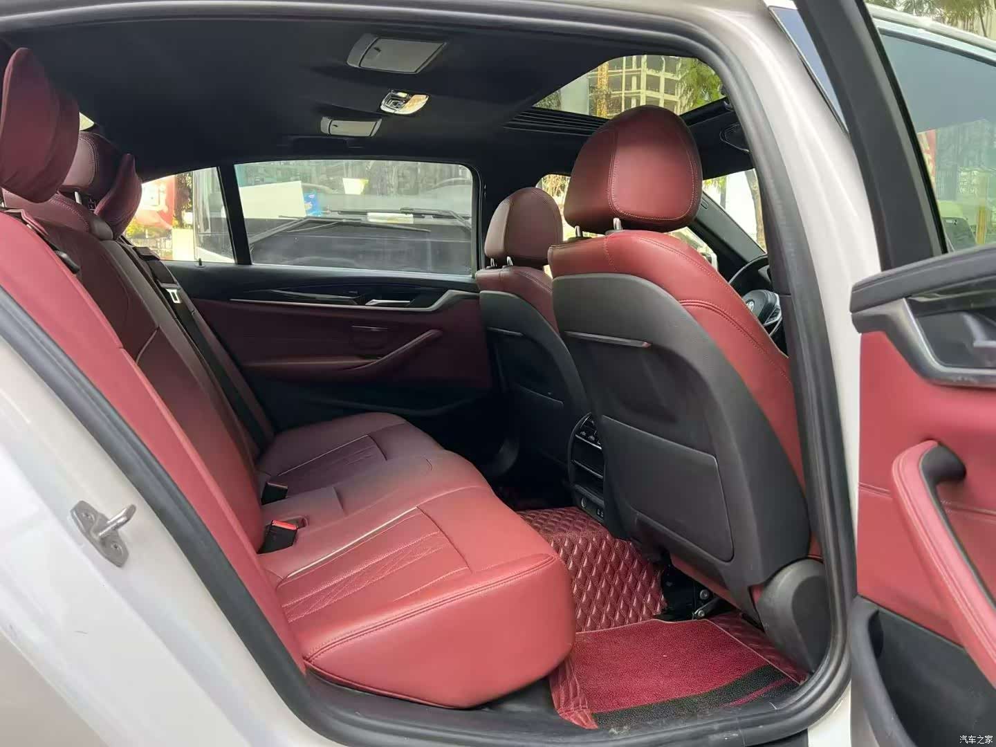 BMW 5 Series, 2021 13
