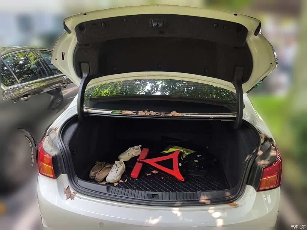 Buick Verano, 2019 10