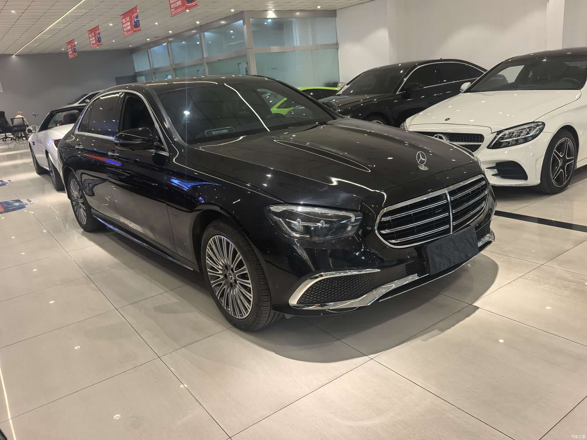 Mercedes-Benz E-Class, 2022 3