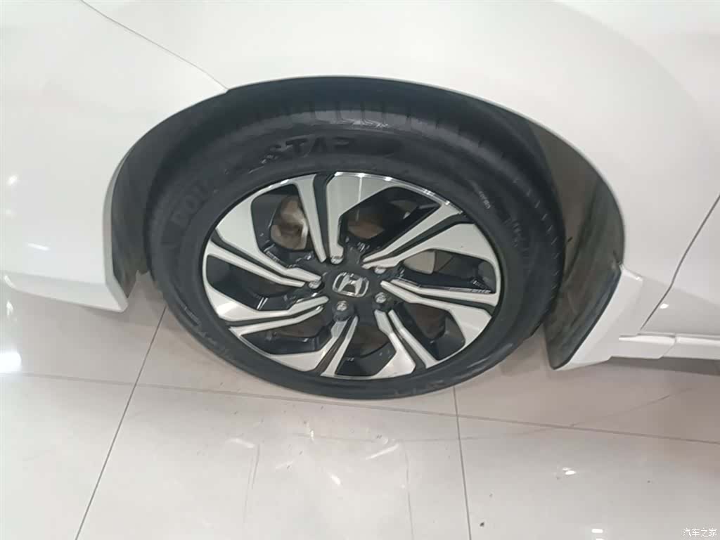 Honda Crider, 2017 23