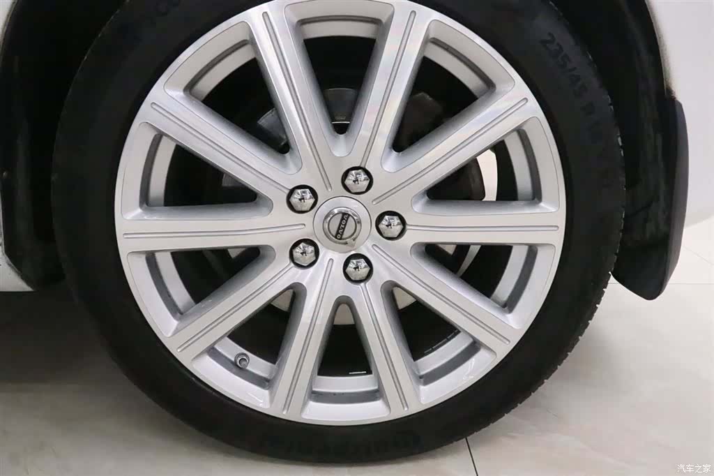 Volvo S60, 2018 16