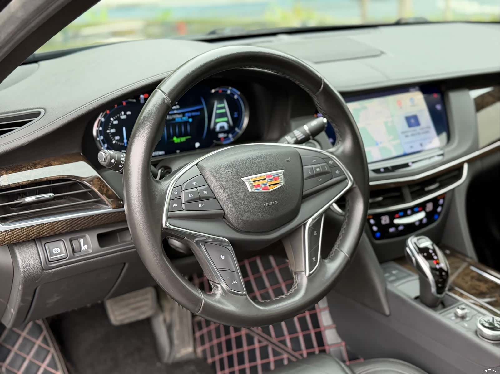 Cadillac CT6, 2020 4