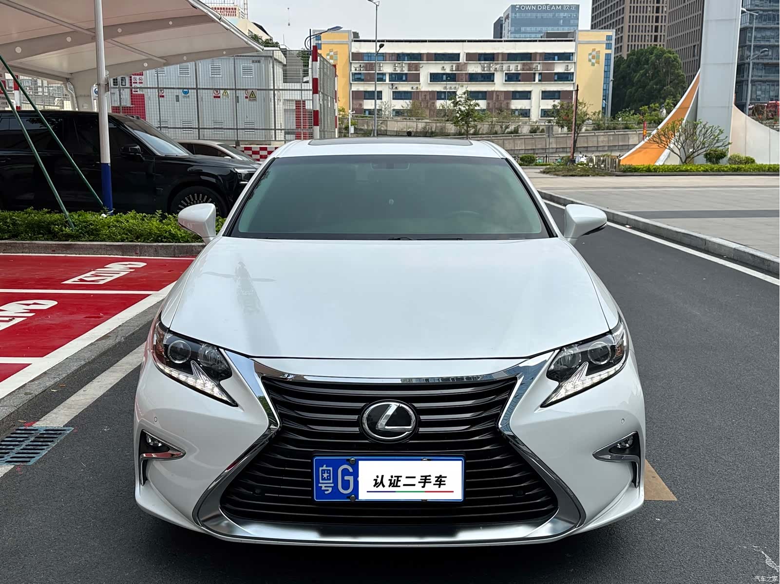 Lexus ES, 2015 2