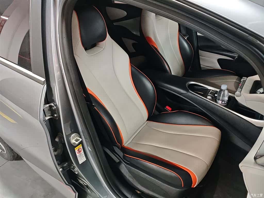 BYD Dolphin, 2022 25