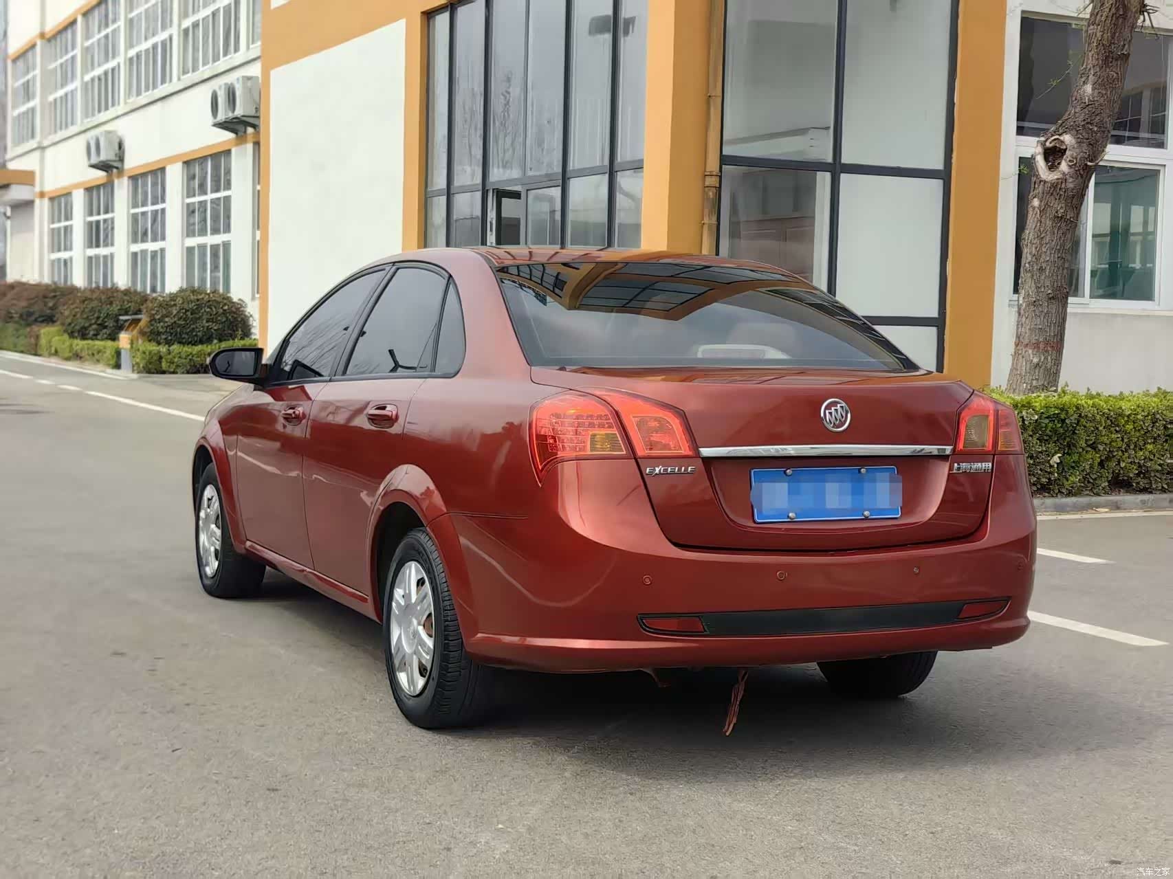 Buick 1.6LX-AT, 2012 все фото