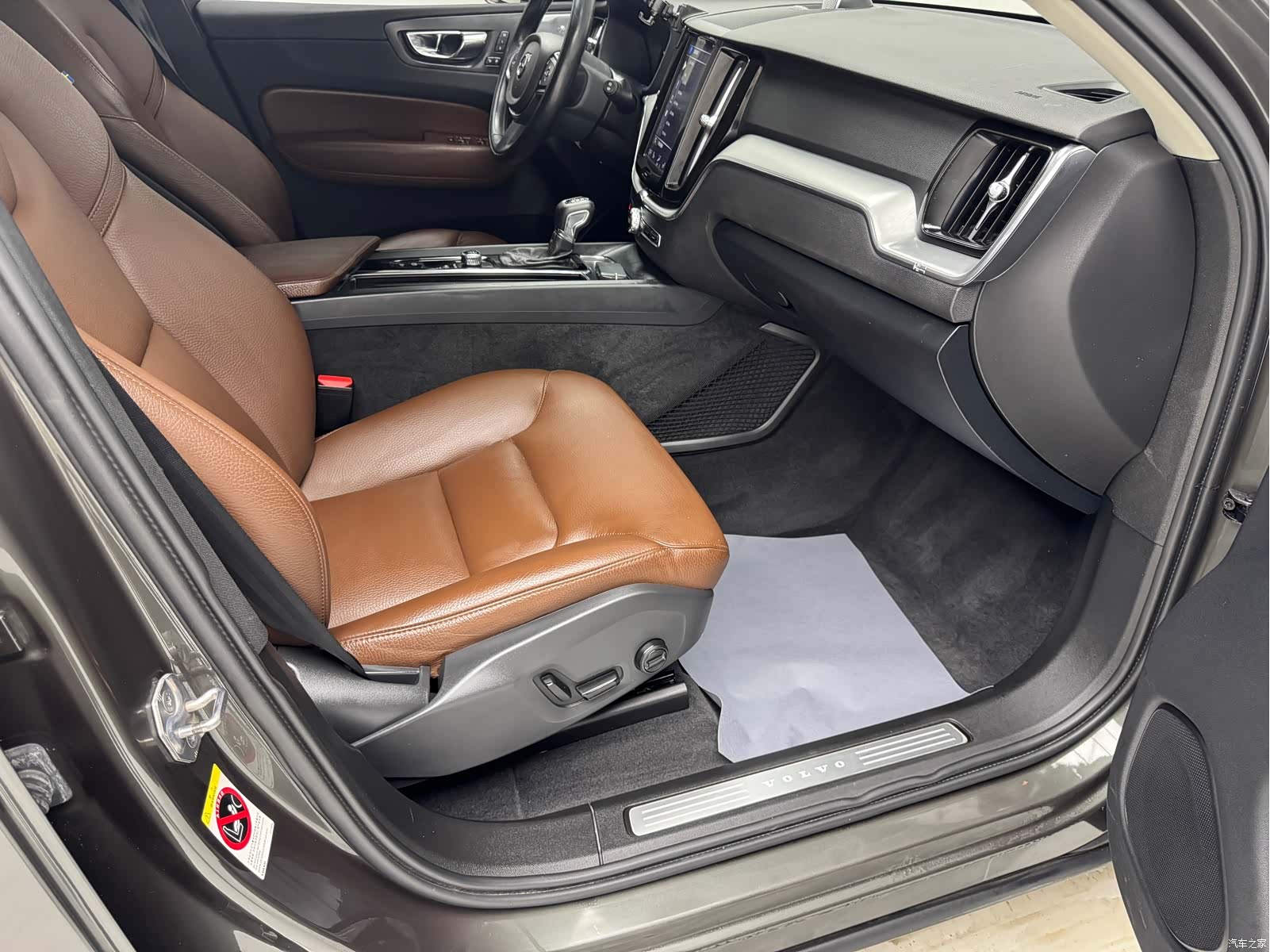 Volvo XC60, 2018 12