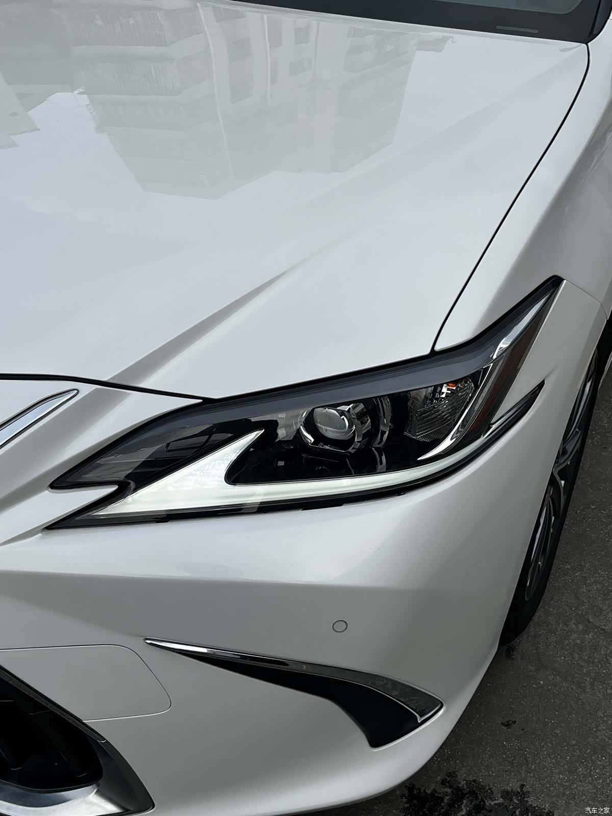 Lexus ES, 2023 3
