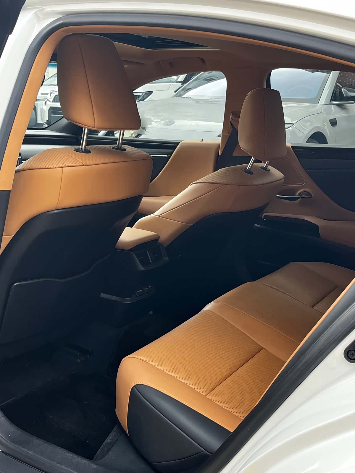 Lexus ES, 2023 26