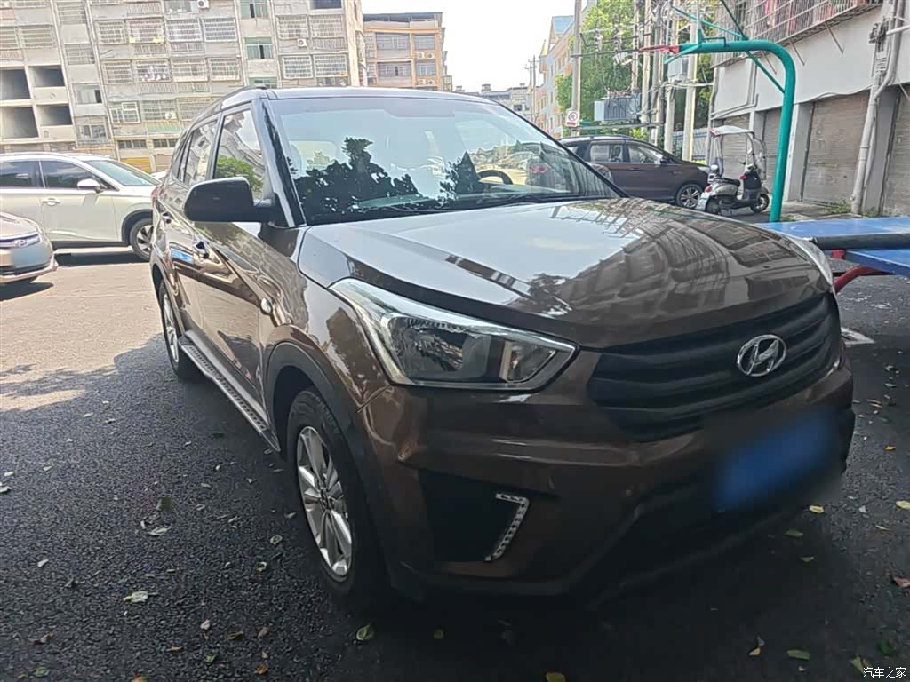 Hyundai ix25, 2016 4
