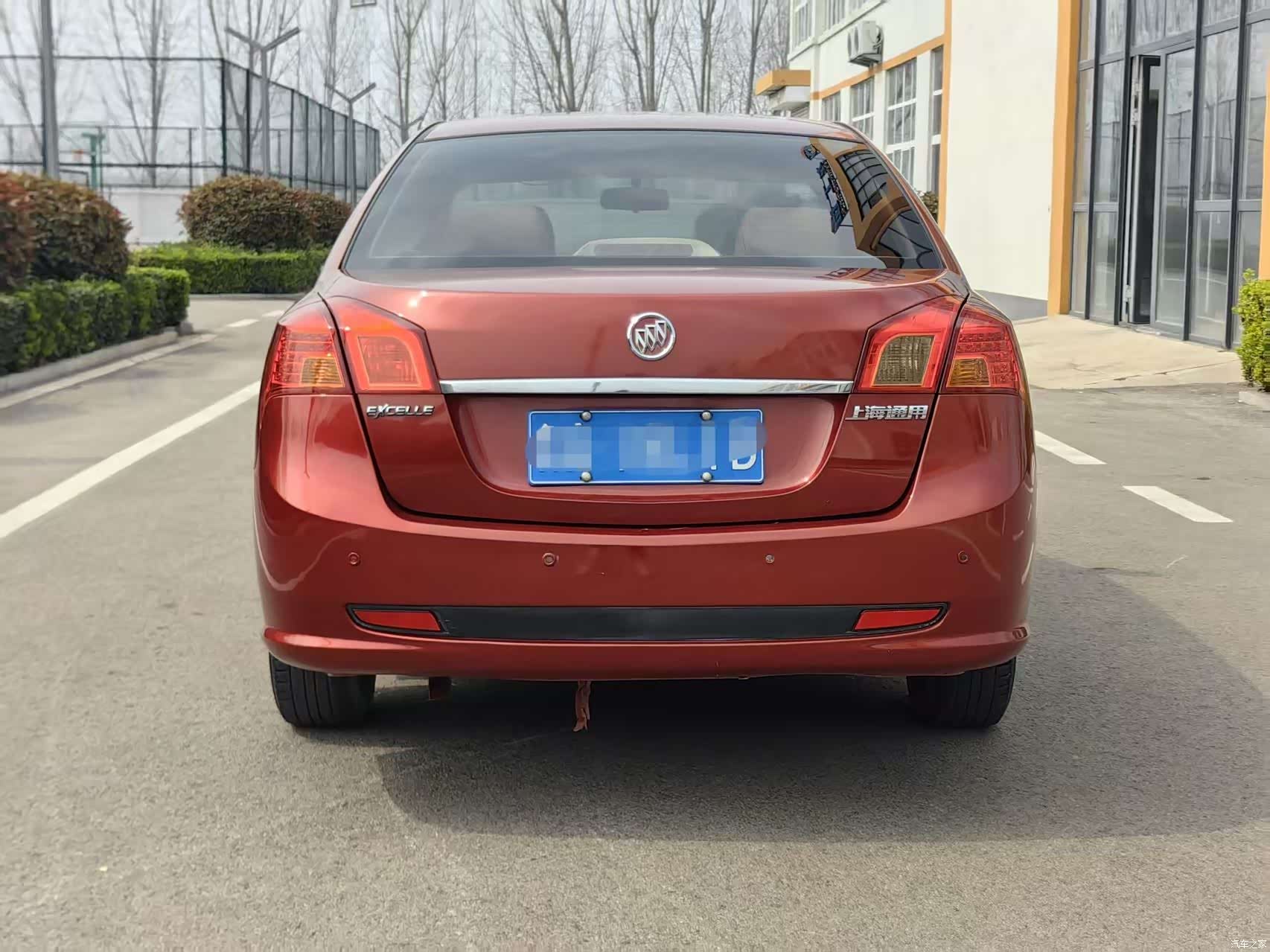 Buick 1.6LX-AT, 2012 4