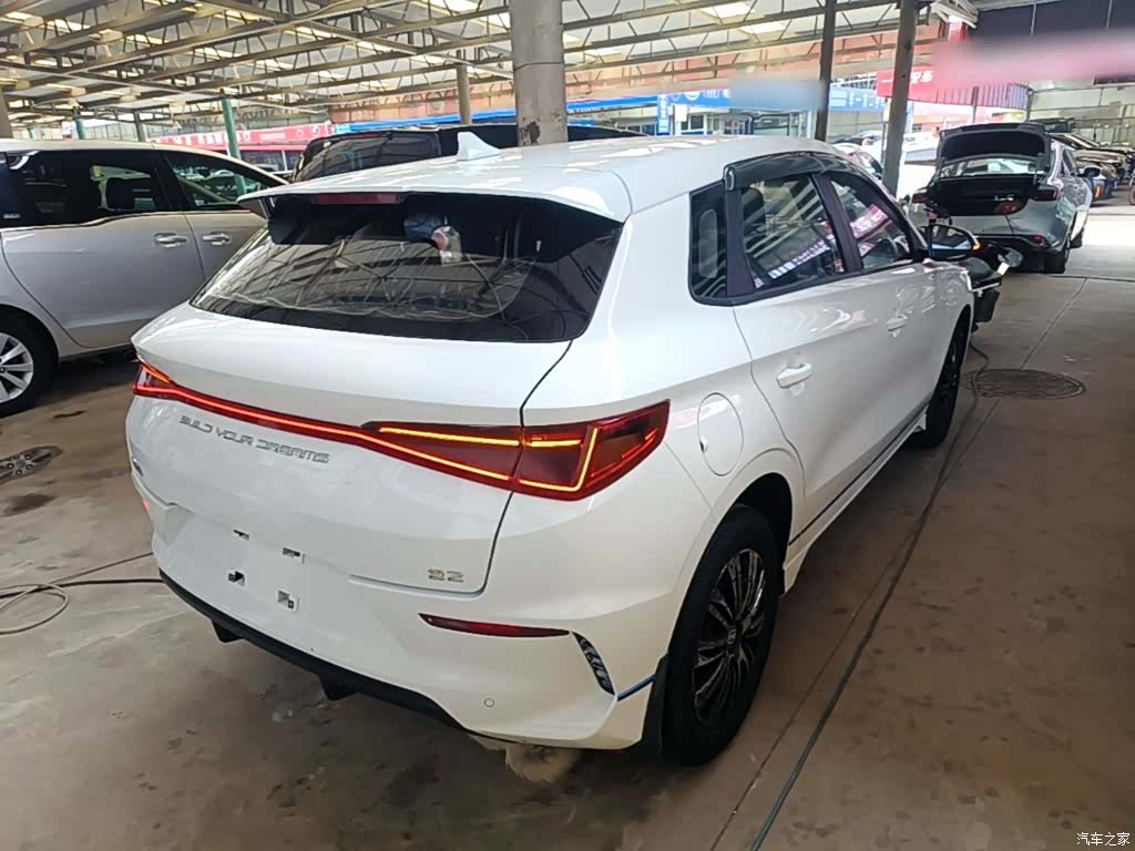 BYD E2, 2019 7