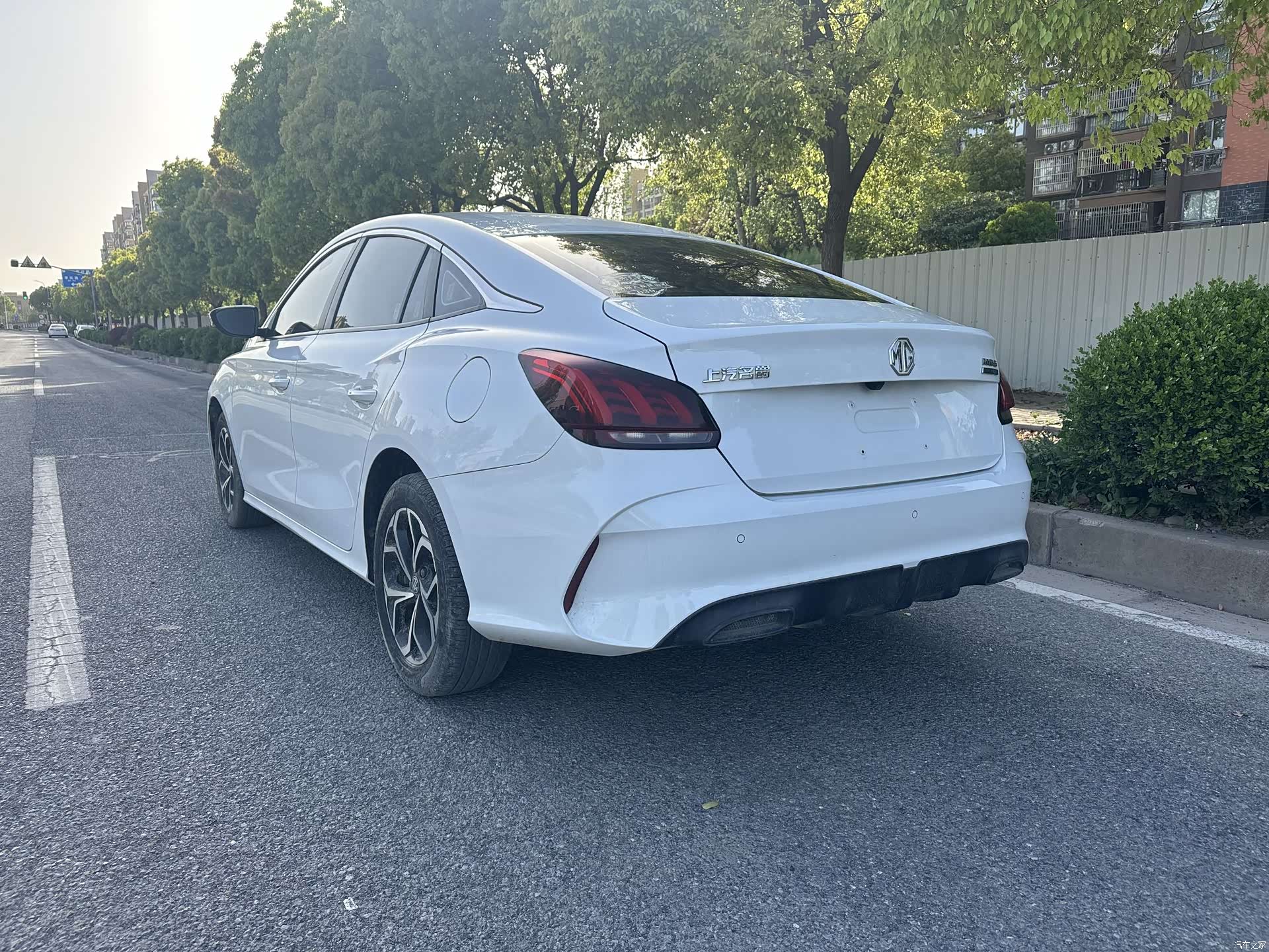 MG MG5, 2023 4