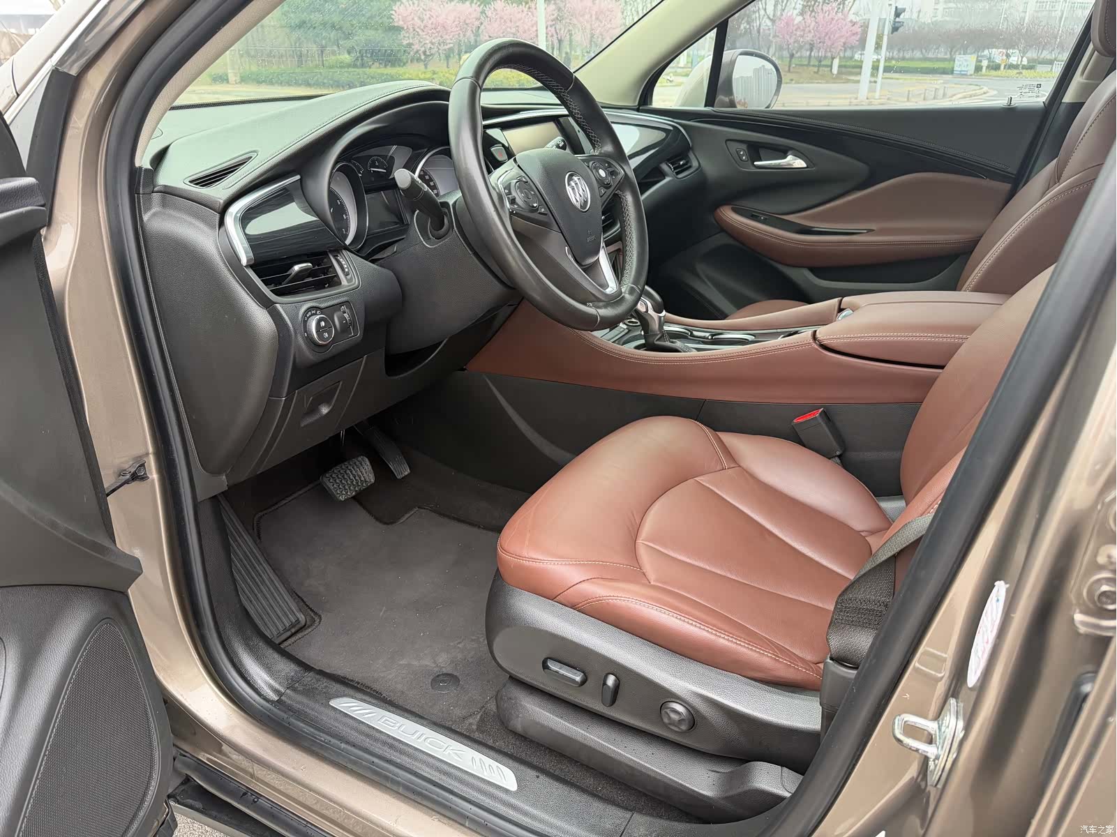 Buick Envision Plus, 2018 3