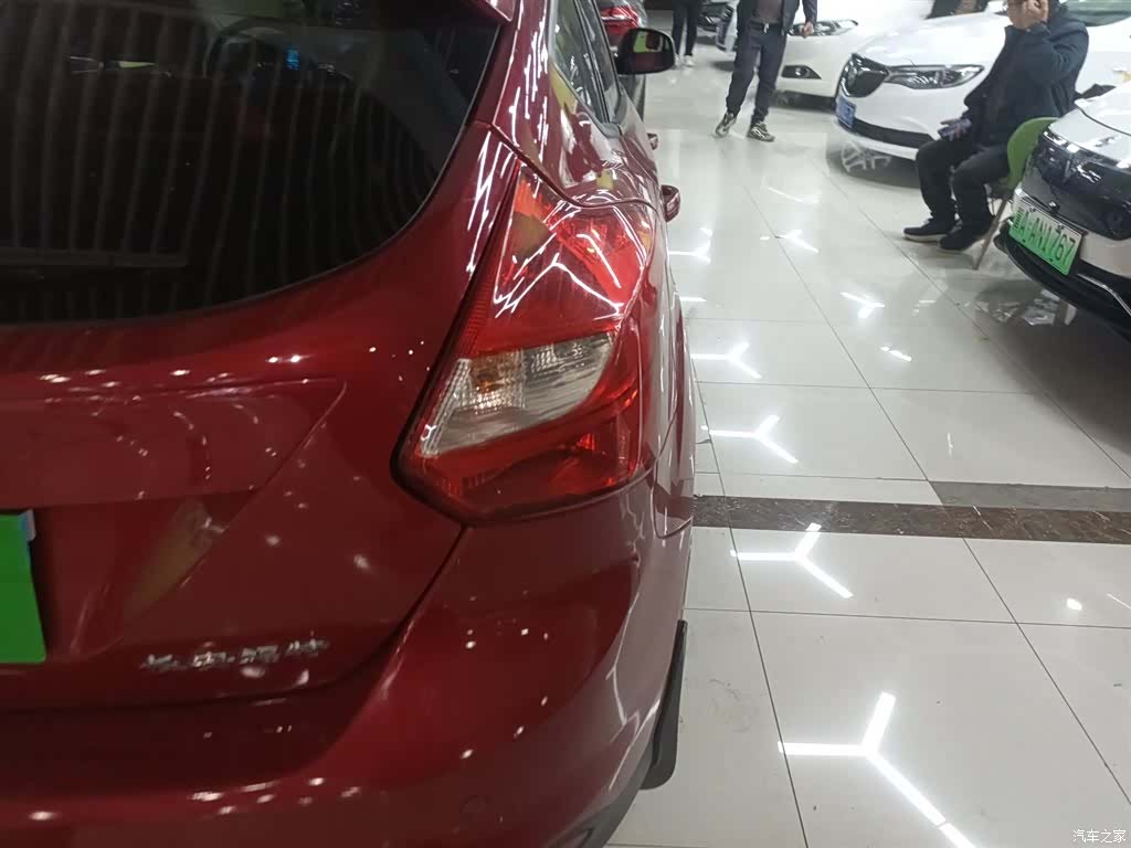 Ford Focus, 2015 24